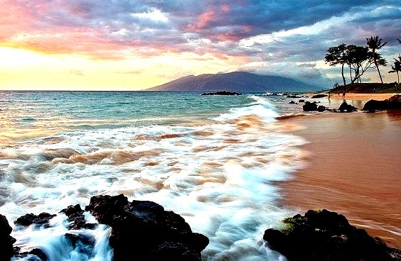 by mojo2u on Flickr.Wailea Beach - Maui, Hawaii.