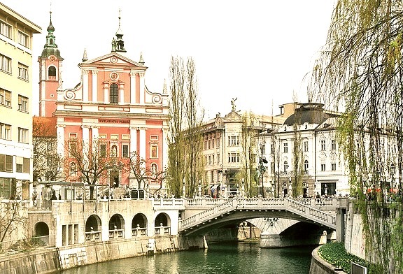 by Fernando Stankuns on Flickr.Canal in Ljubljana - the capital city of Slovenia.