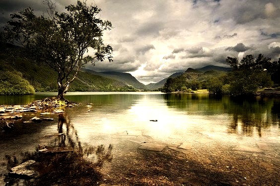 by Leighton Roberts on Flickr.Llyn Padarn is a glacially formed lake in Snowdonia, north Wales.