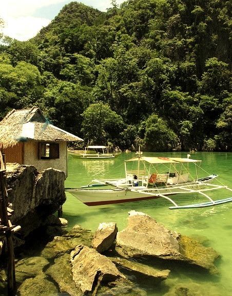 Tagbanua Village on the shores of Kayangan Lake, Philippines