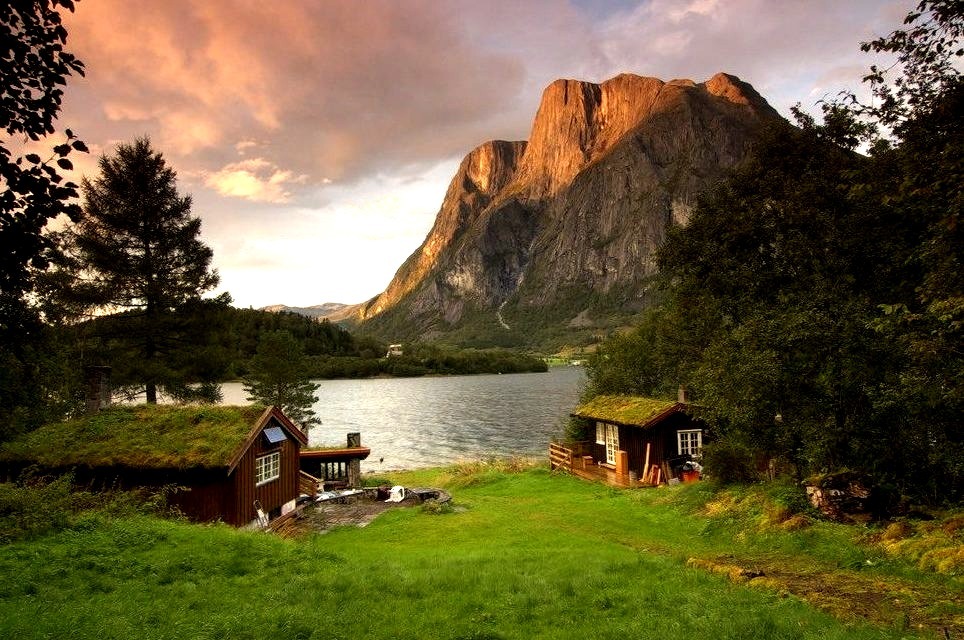 A nordic fairytale, Eikisdalsvatnet / Norway